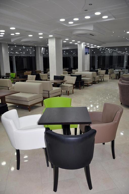 Hotel Beautiful Nador Luaran gambar